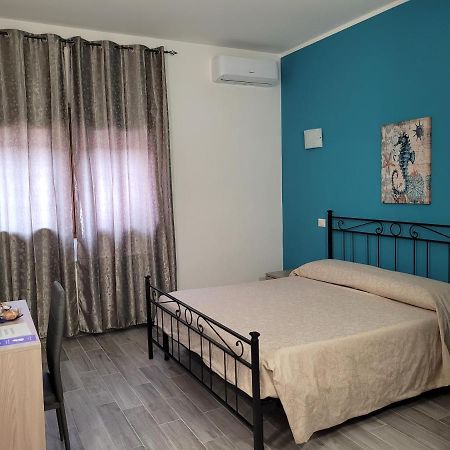 Rooms Da Pisicchio Fiumicino Buitenkant foto