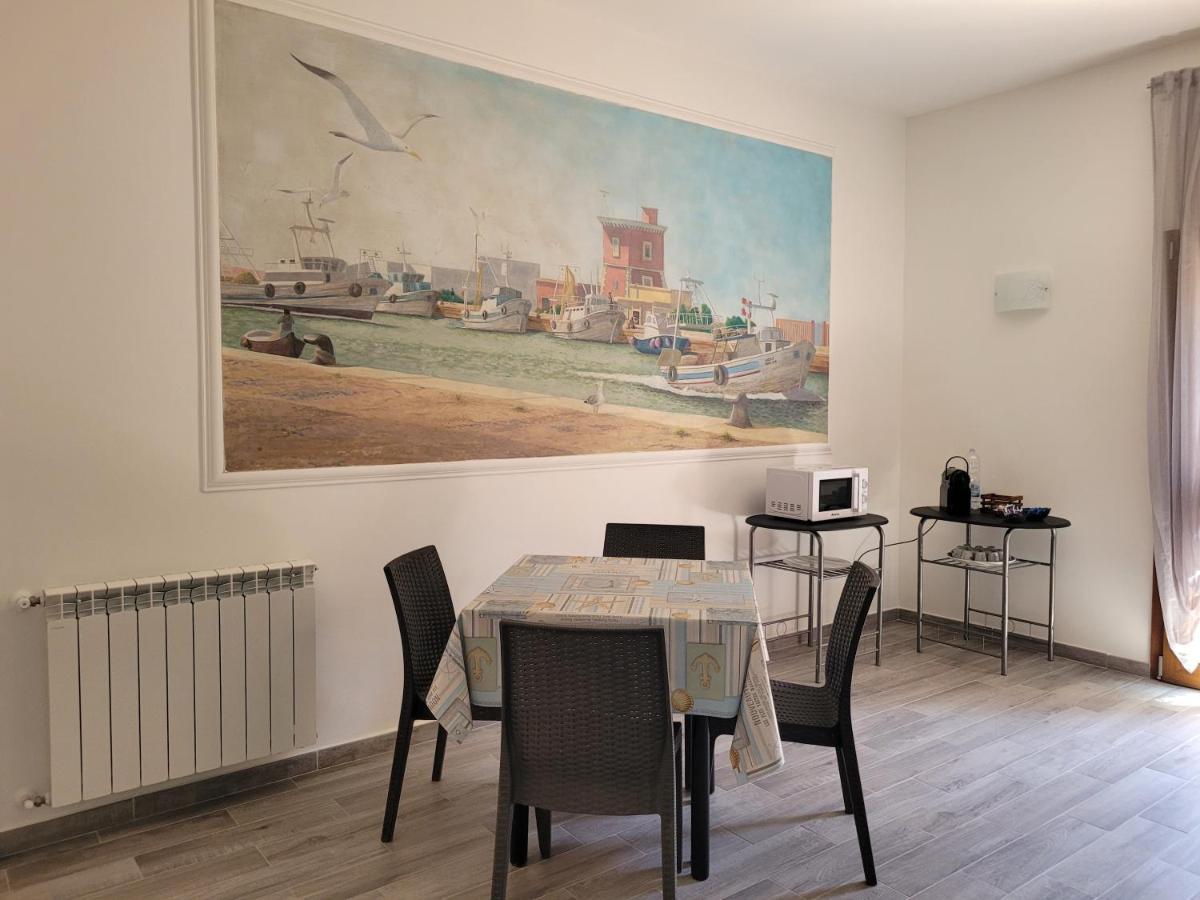 Rooms Da Pisicchio Fiumicino Buitenkant foto